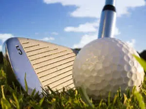Enjoy the thrill of golf on your desktop