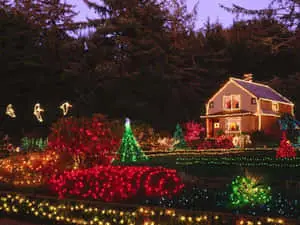 Beautiful Christmas Desktop House