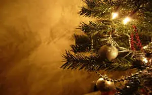 Get in the Christmas spirit with this festive desktop background