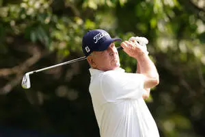 Jay Haas in Action - The Mastery of Golf Swing