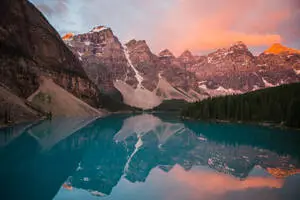 Nature's Beauty - Majestic Mountain and Reflections