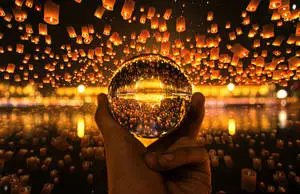 Paper Lanterns With The Golden Temple HD