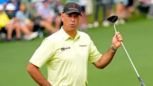 Professional Golfer Stewart Cink in Yellow Outfit
